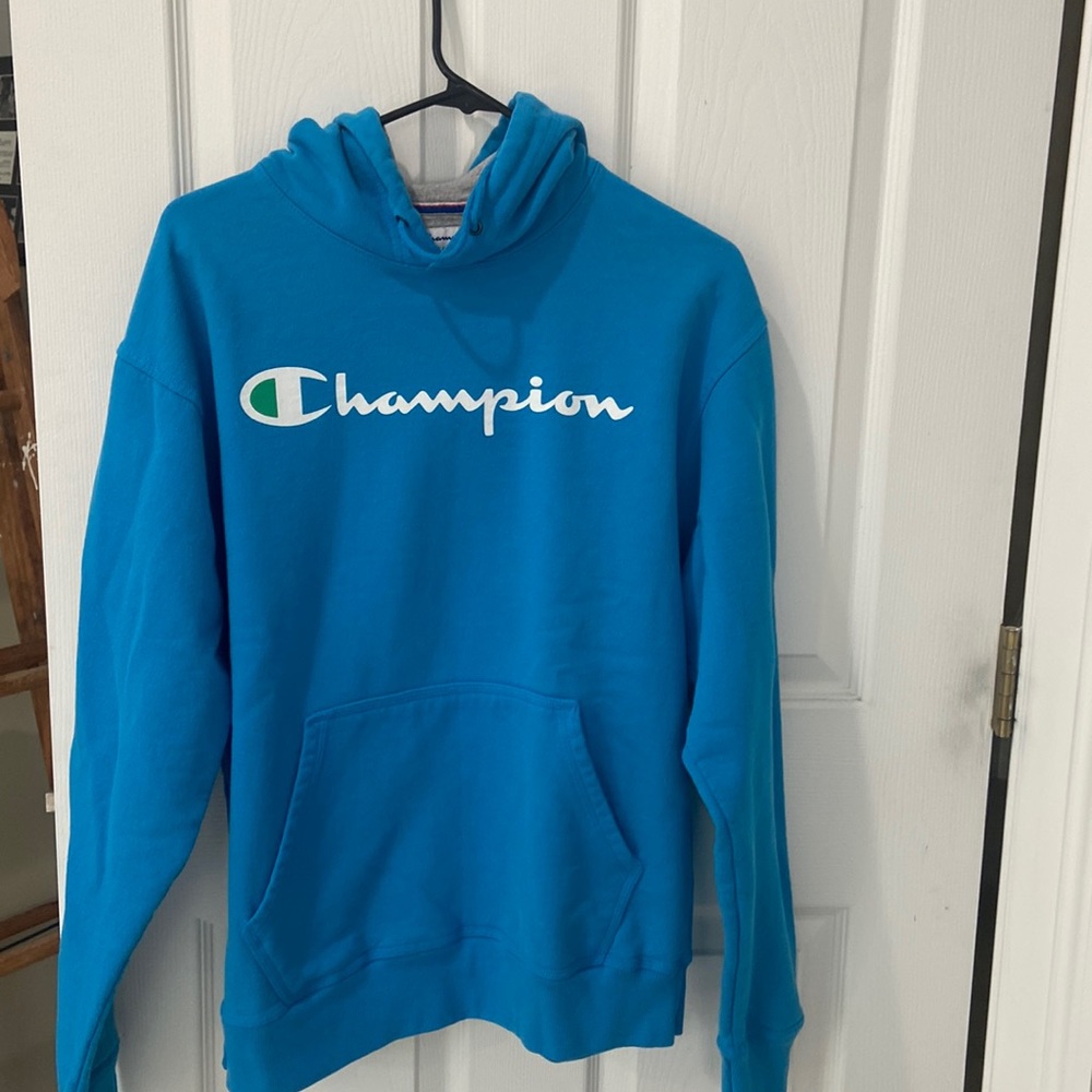 Champion mens medium hooded sweatshirt